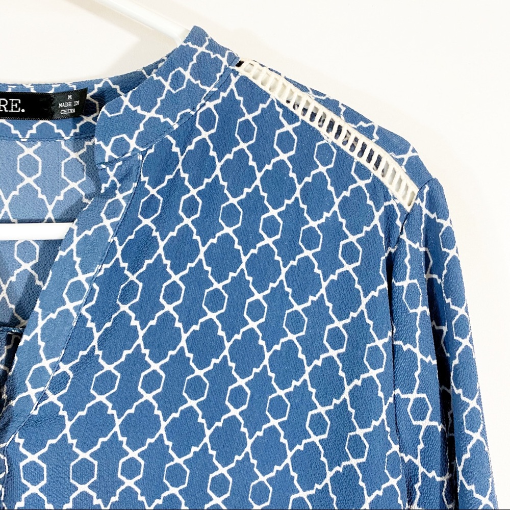 CURE. HIGH LOW ROLL CUFF BLOUSE - SZ M - Picture 4 of 7